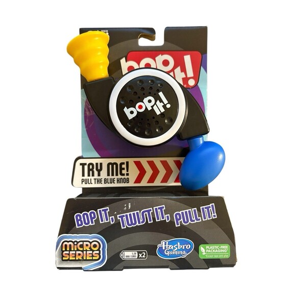 Hasbro Gaming Bop It Twist It Pull It Micro Series Plastic-Free Packaging New! - Picture 1 of 6